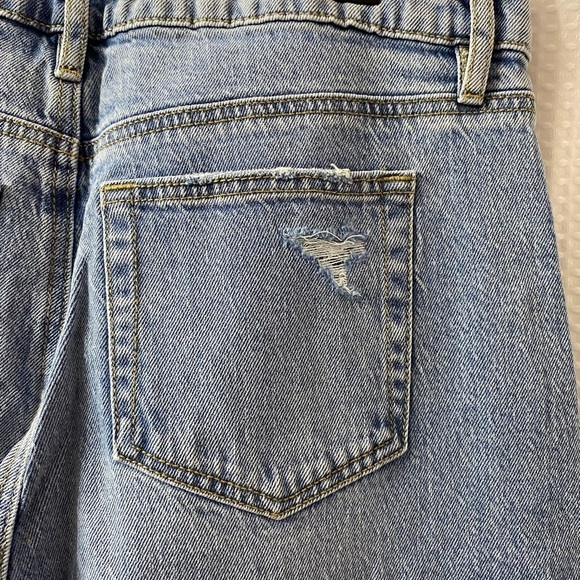 NWT LOFT Petite High Rise Wide Leg Jeans in Light Wash Indigo - Picture 8 of 9